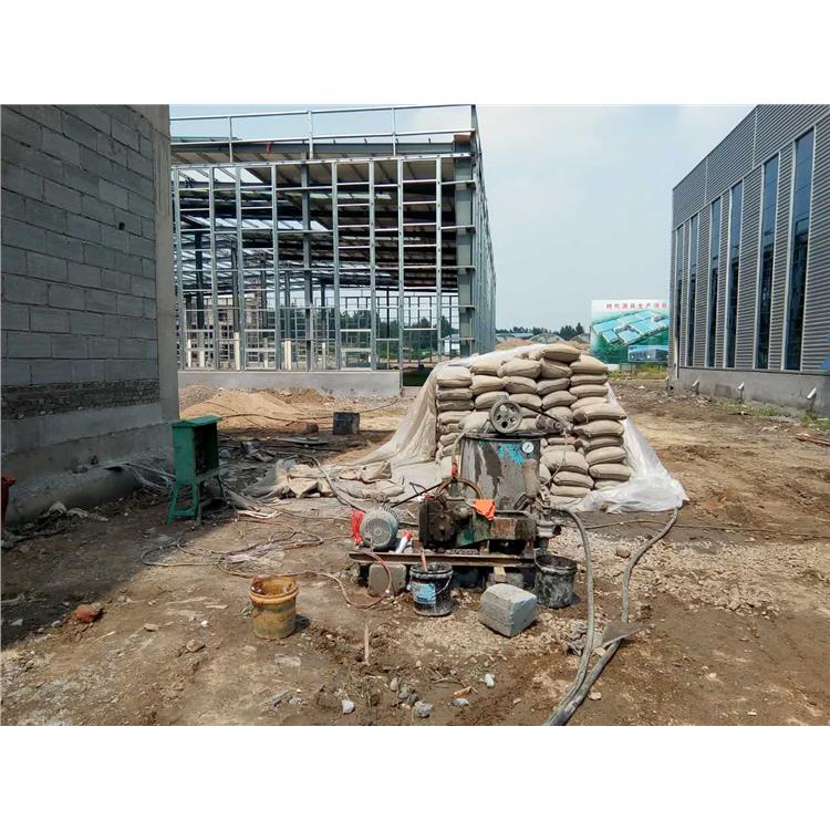 和静地基下沉注浆加固施工